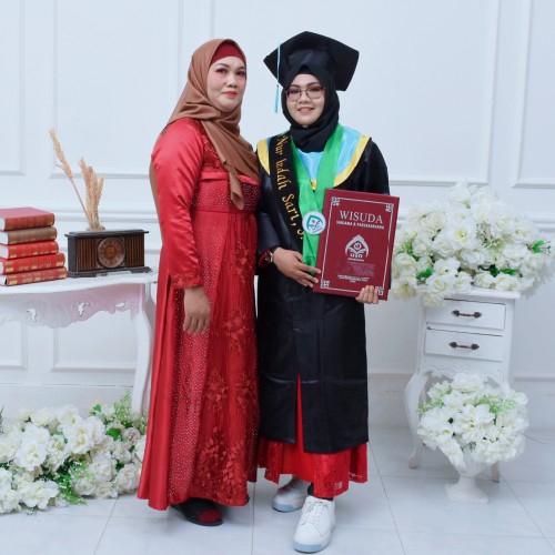 Nur Indah Sari