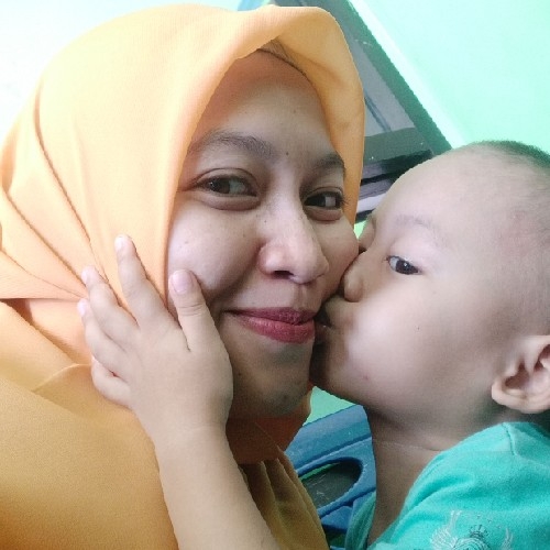 ayu pratiwi